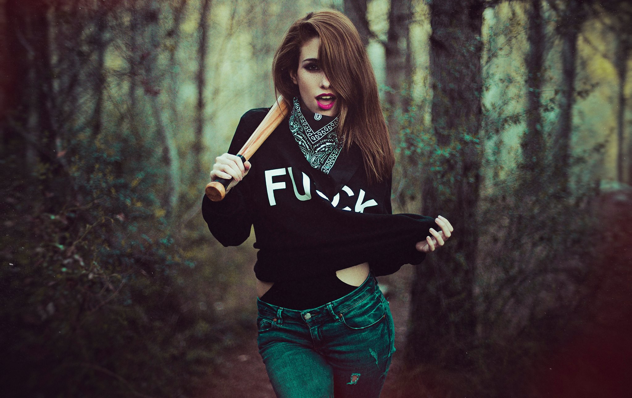 Take a pause and enjoy Sassy girls — streaming from Stockholm